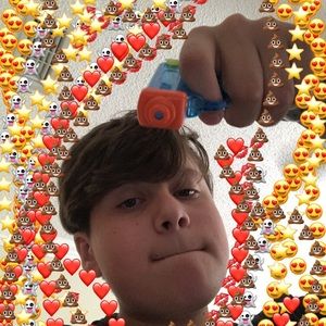 Meet your Posher, Daniel